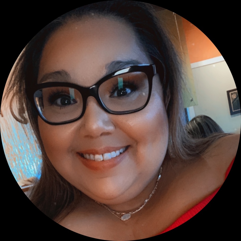 Meet your Posher, Eva